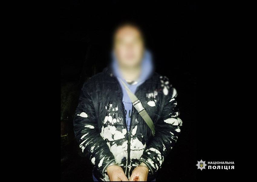 На столичних Бортничах поліція затримала чоловіка