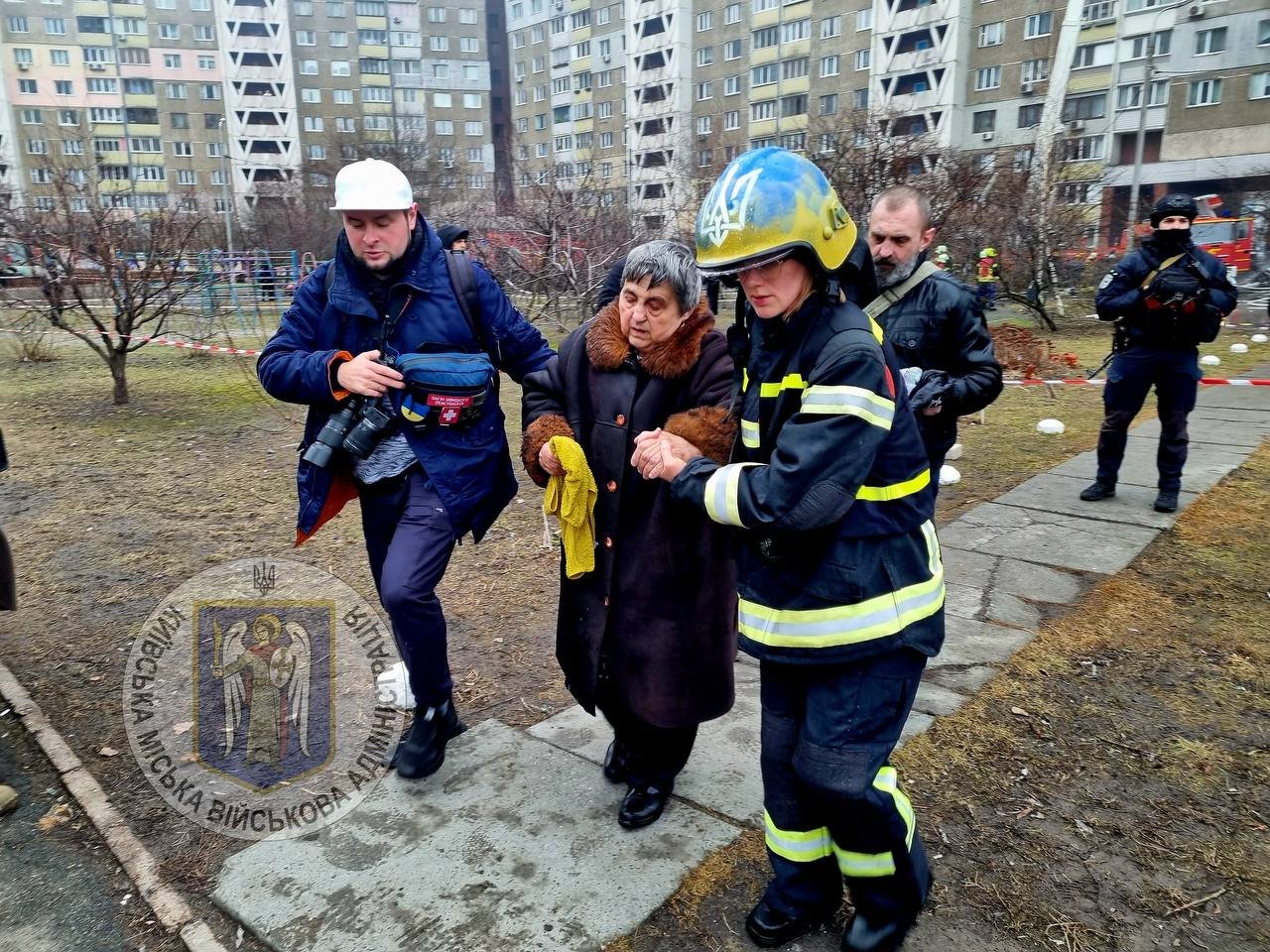 Наслідки ворожого обстрілу по Києву