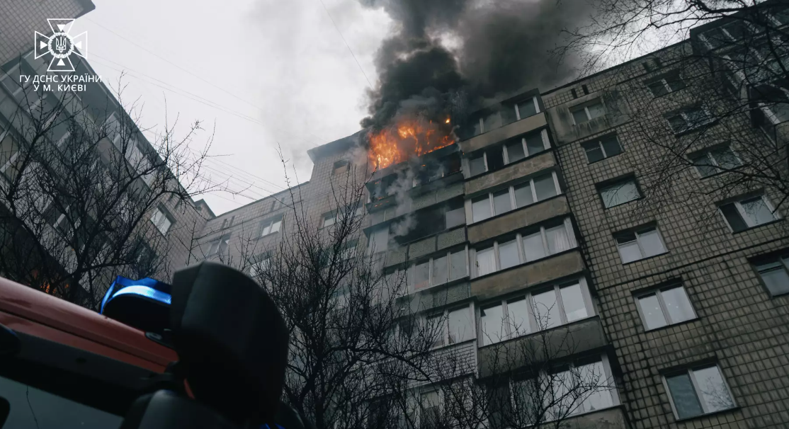 У Києві горіла багатоповерхівка