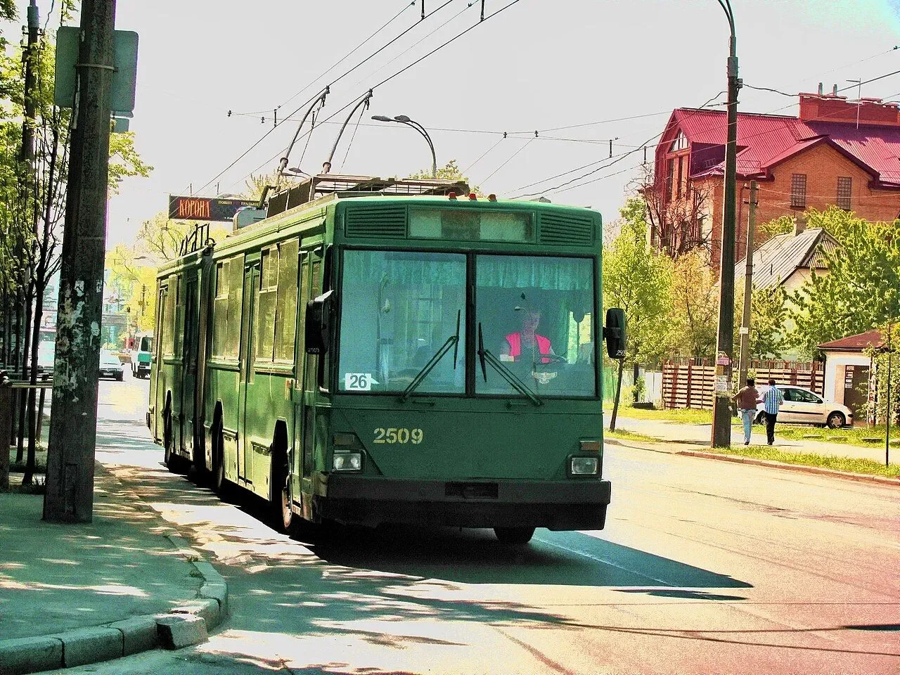 Тролейбуси 90-років