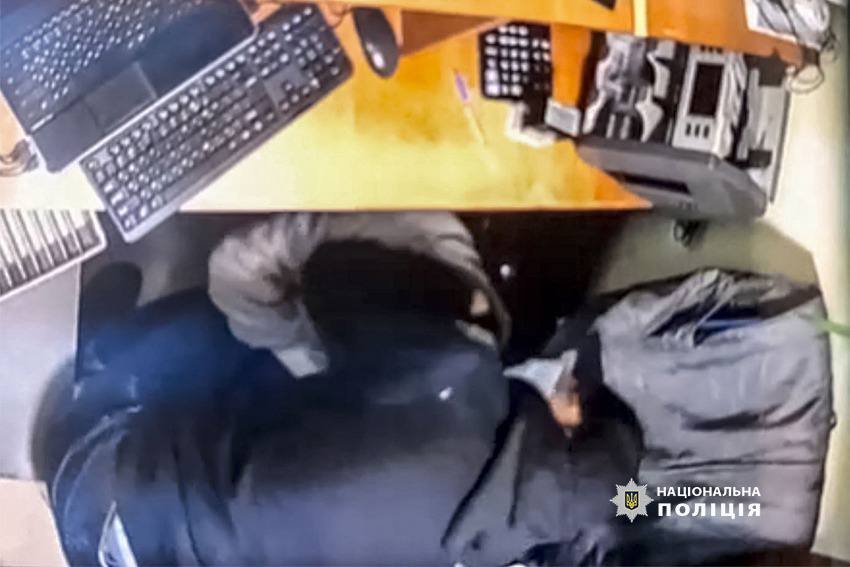 У Києві пограбували обмінник
