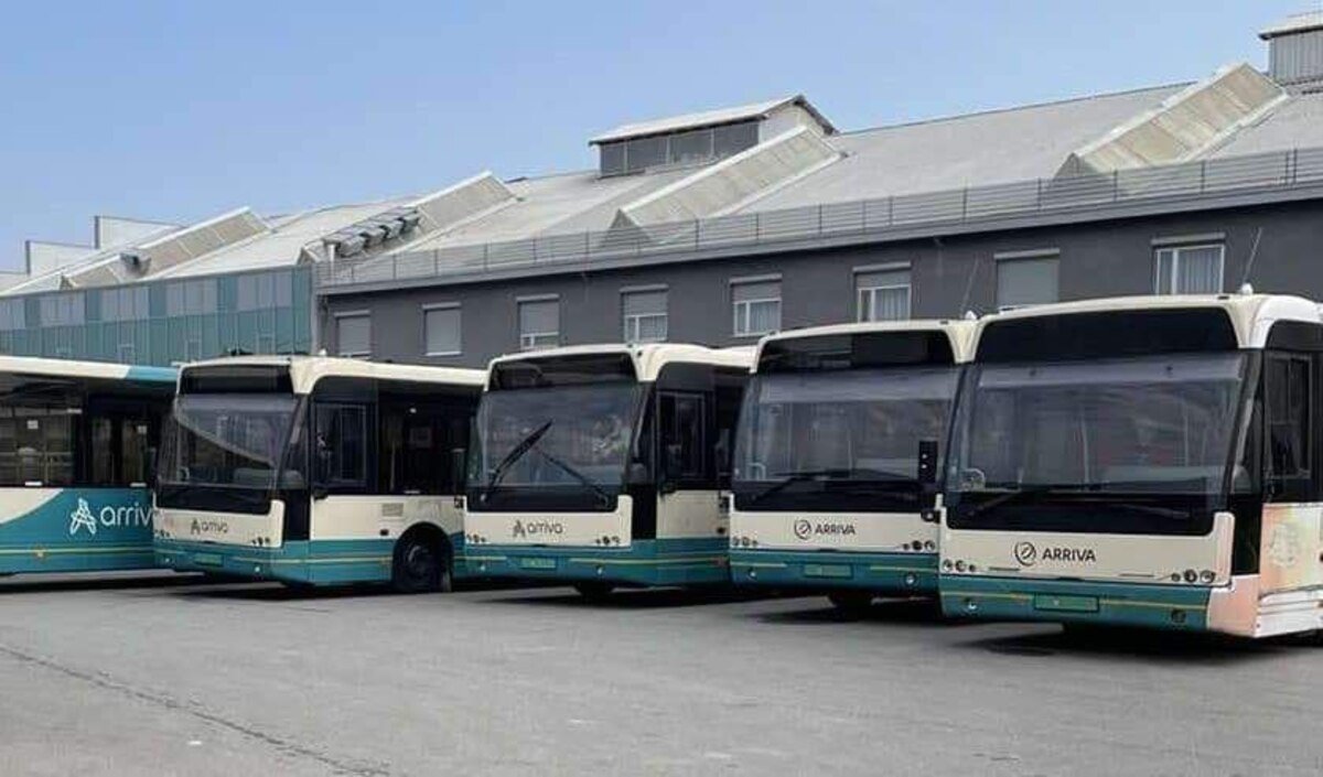 Київ отримав 22 пасажирські автобуси від партнерів