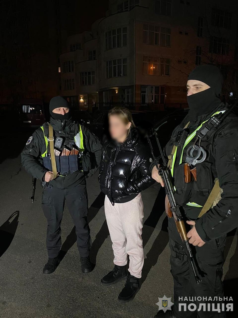 У Києві викрили групу осіб, яка займалась збутом наркотиків