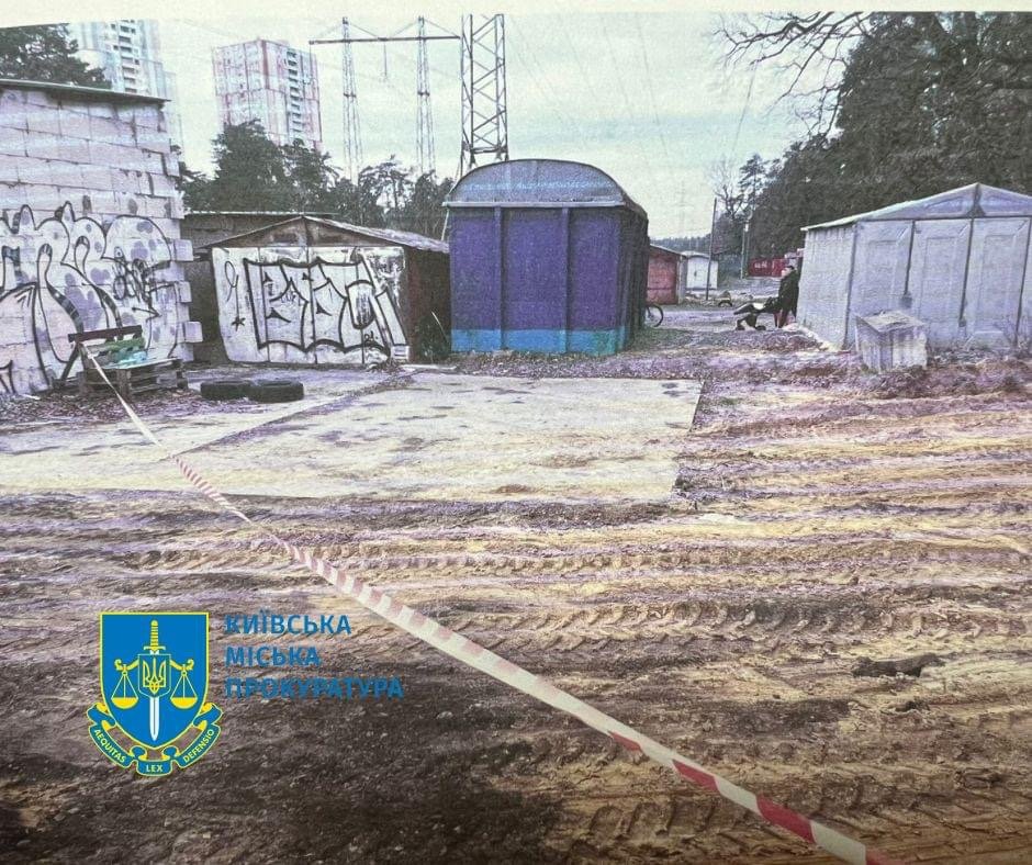 Киянин  пошкодив землі лісового фонду у Святошинському районі