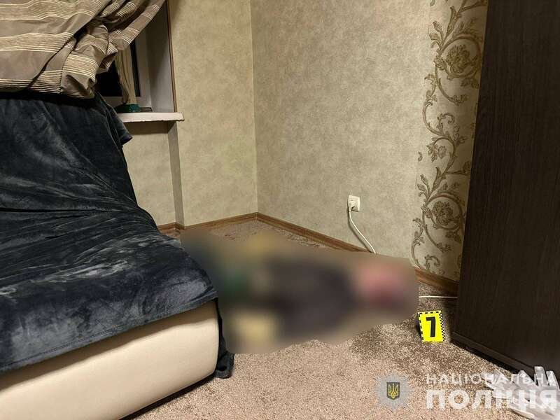 В Ужгороді місцевий мешканець задушив 23-річну киянку