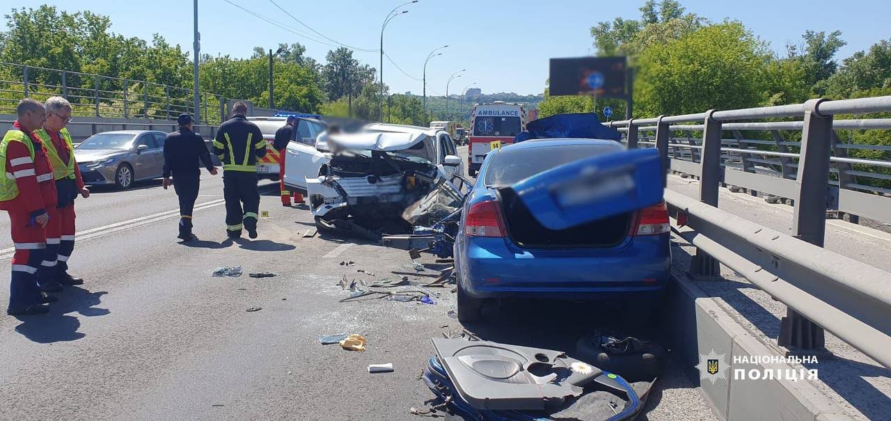 У столиці внаслідок ДТП загинула 1,5-річна дівчинка