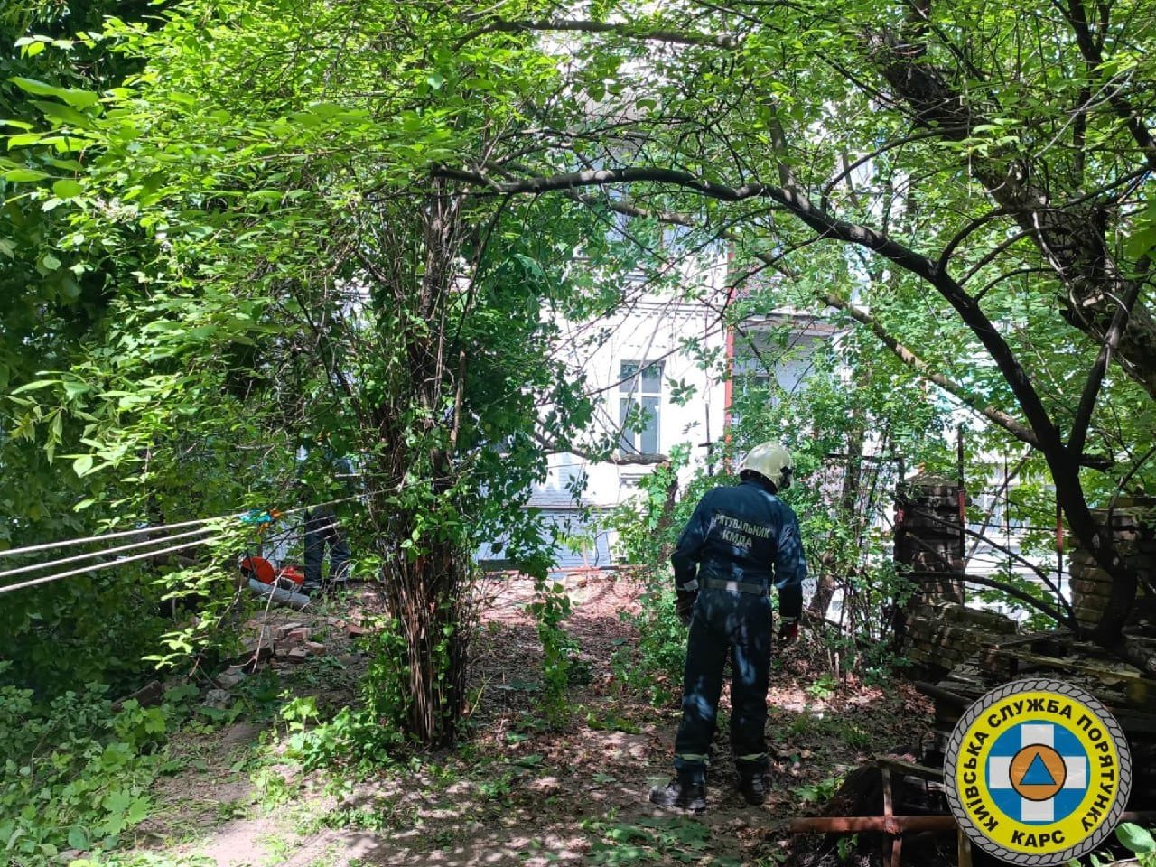 Рятувальників викликали на вулицю Марії Заньковецької