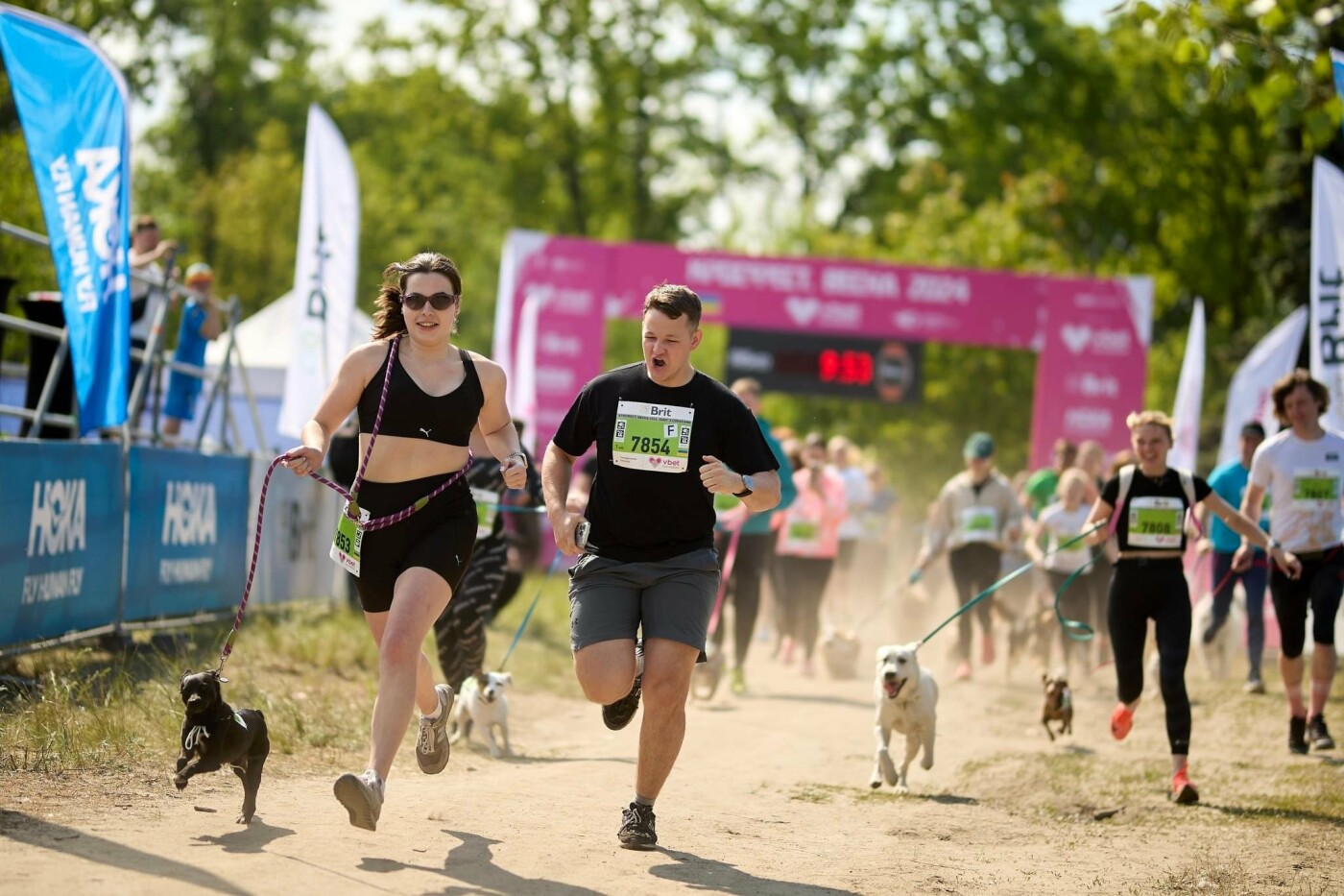У столиці пройшов забіг із собаками