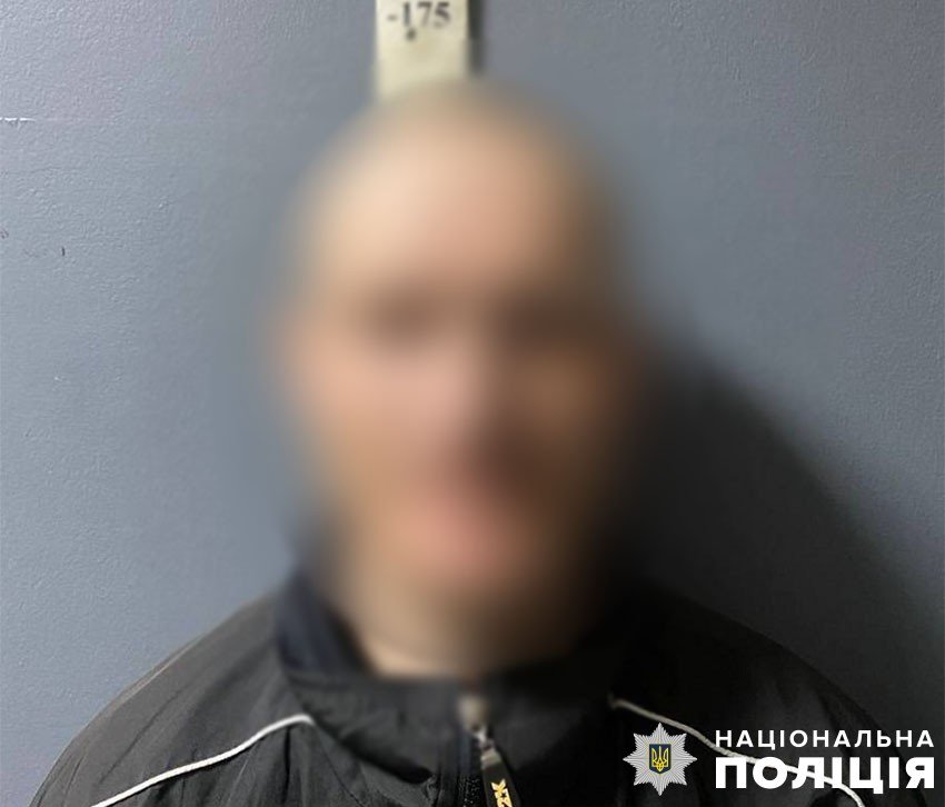 Чоловік, будучи п'яним, влаштував бійку