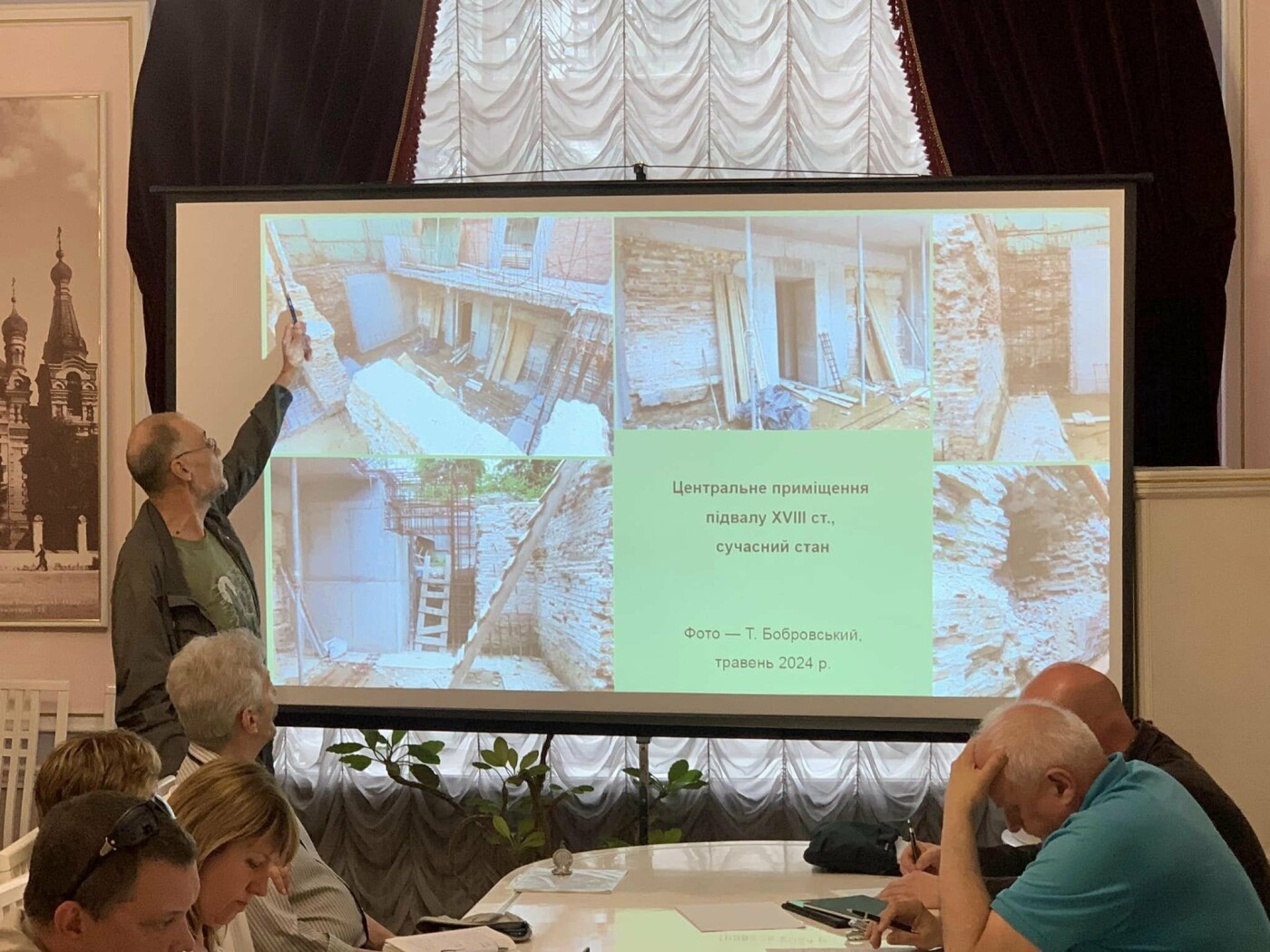 Тимур Бобровський розповідає про палац Кирила Розумовського