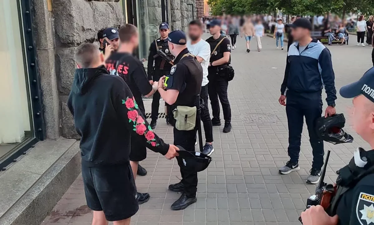 У центрі Києва сталась масова бійка