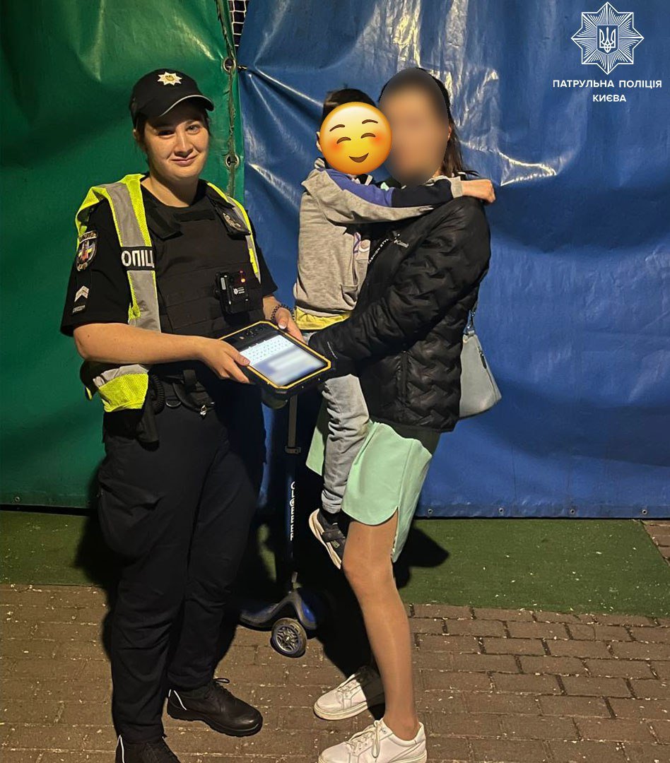 У Києві розшукали дітей, які загубилиця