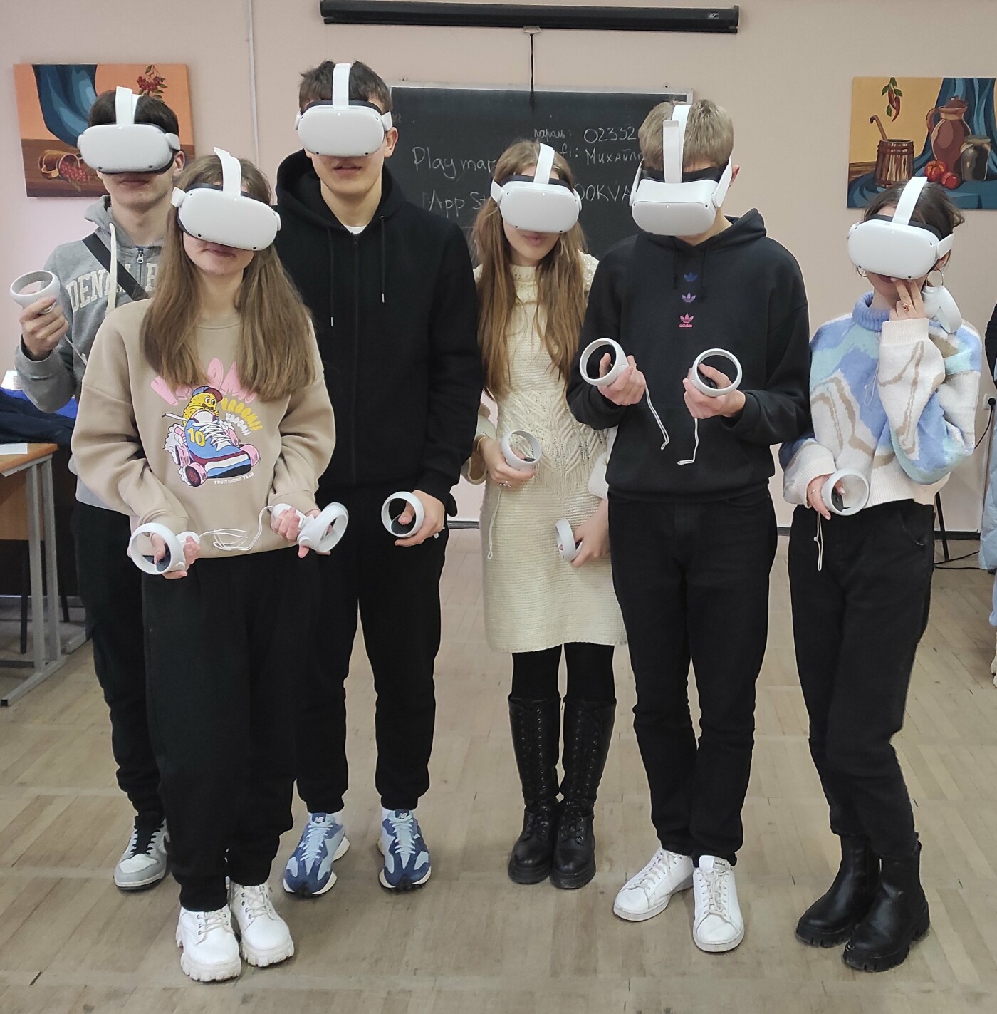 Українські учні навчатимуться за допомогою Штучного інтелекту, VR-технологій і не тільки