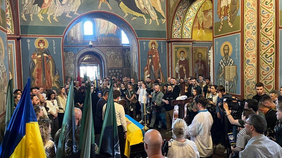 У Києві прощаються з парамедикинею Іриною Цибух