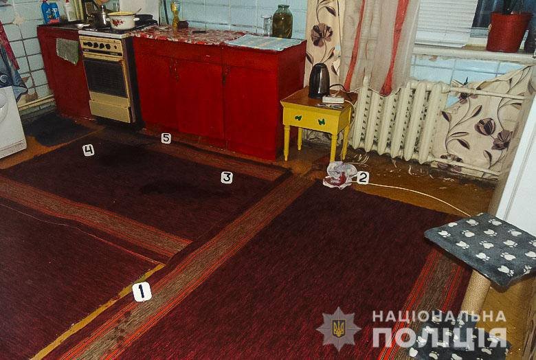 У столиці засудили чоловіка за напад з ножем на товариша