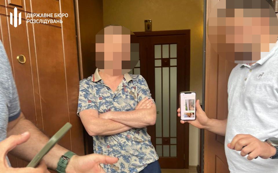 Чиновнику та його спільнику загрожує до десяти років ув'язнення