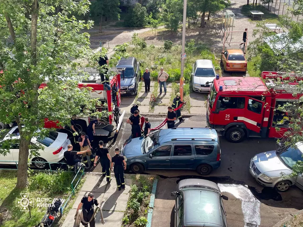 Пожежа в Оболонському районі