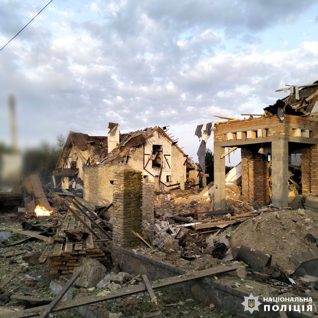 Наслідки ворожого обстрілу по Київщині
