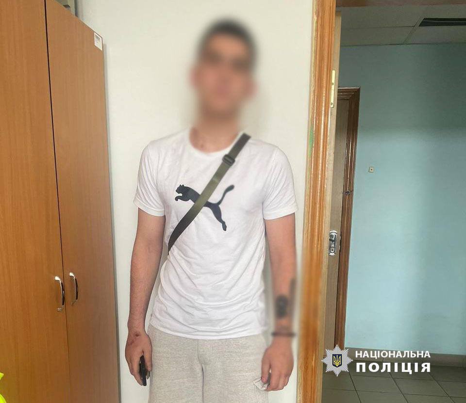 У Києві оголосили підозру підлітку за побиття військового