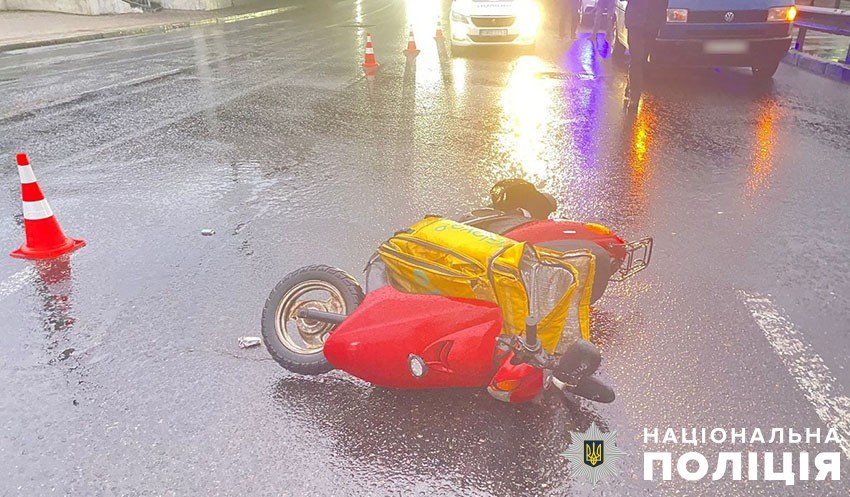 Водій скутера наразі під вартою