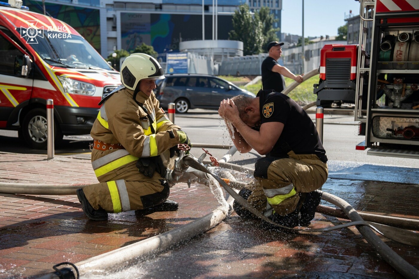 Вогонь загасили менш ніж за годину