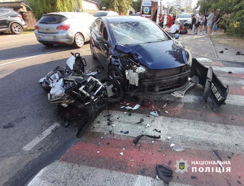 На Київщині в результаті аварії постраждав мотоцикліст