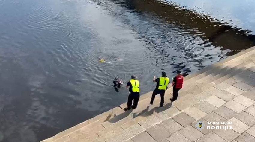 В Києві знайшли тіло хлопця, який загинув через обрив троса канатної дороги над Дніпром