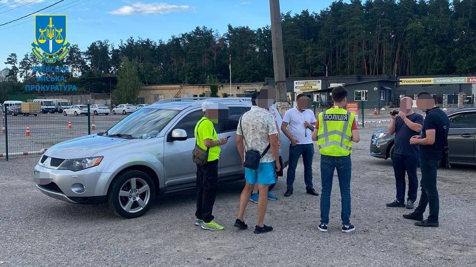 У Києві затримали чоловіка, який 