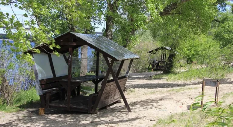 Труханів острів