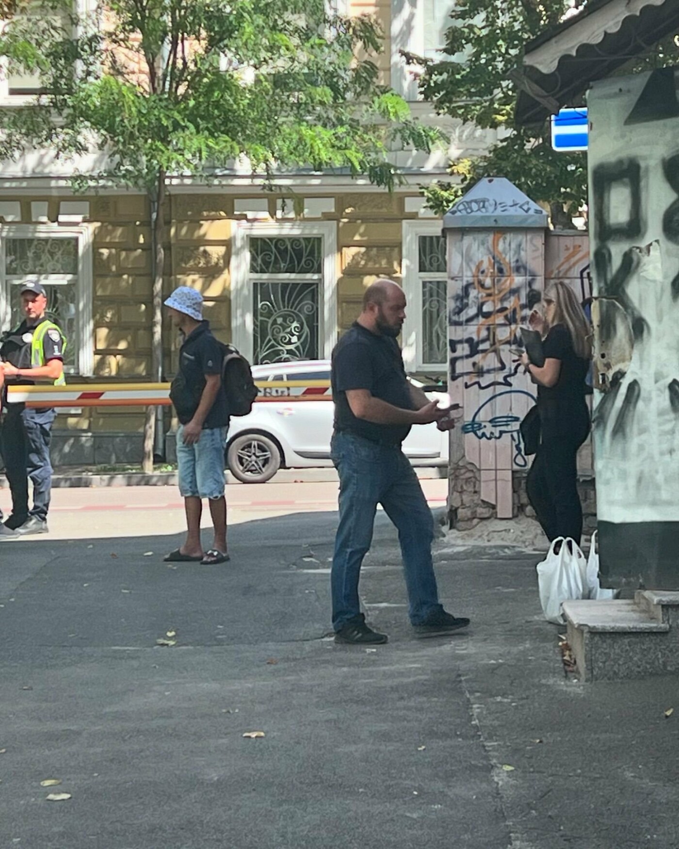 Активісти зупинили незаконні роботи на архітектурній пам'ятці в центрі Києва