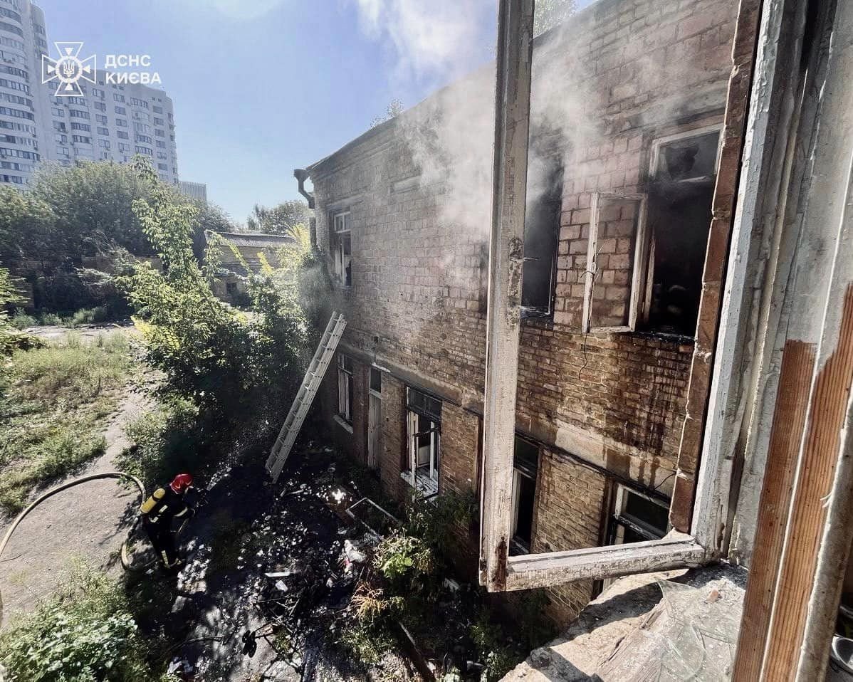 Пожежу загасили за пів години