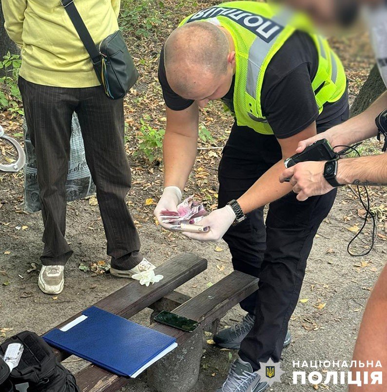 Наразі встановлюють інших причетних до схеми