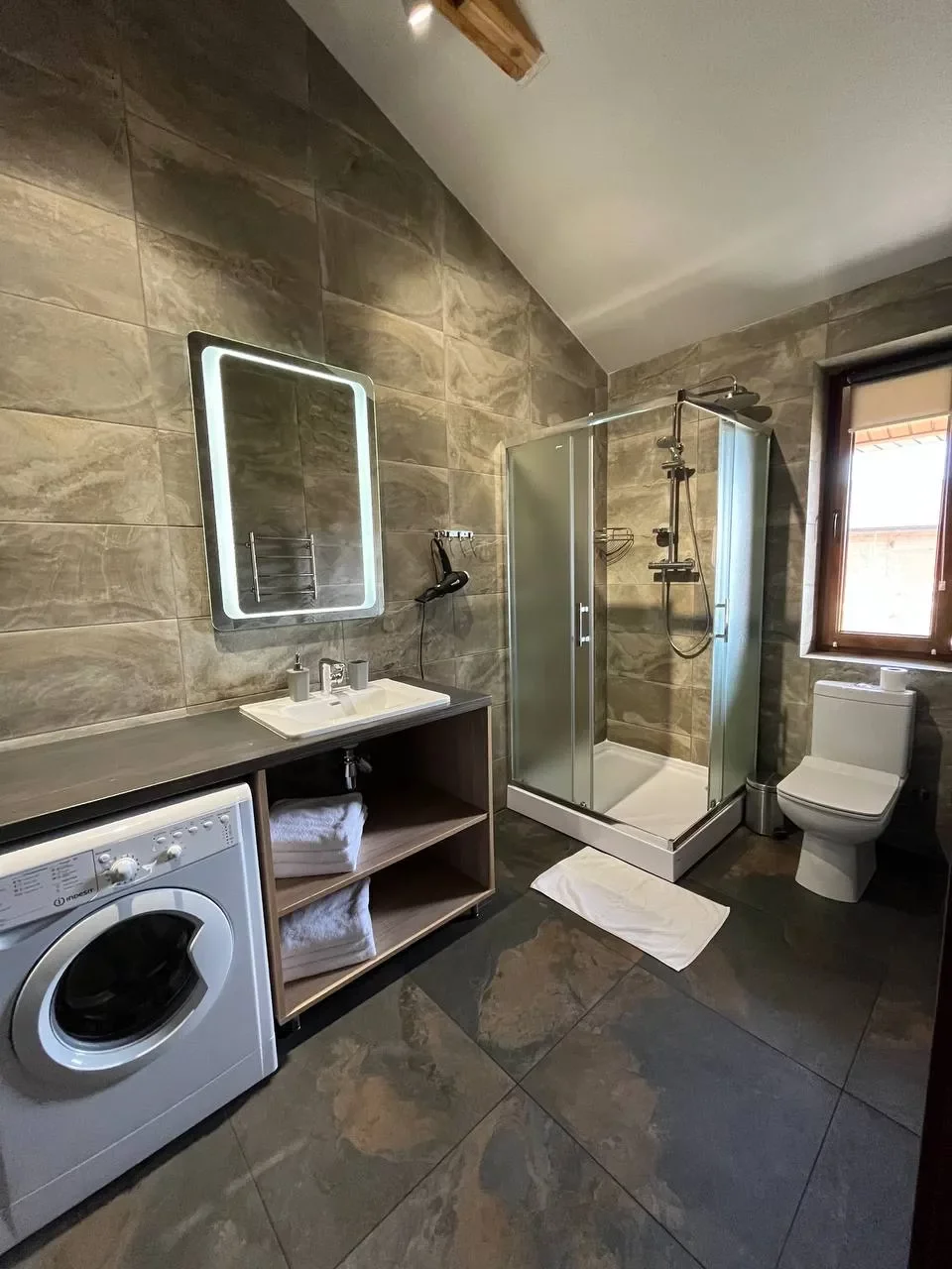 Комплекс відпочинку на Київщині 