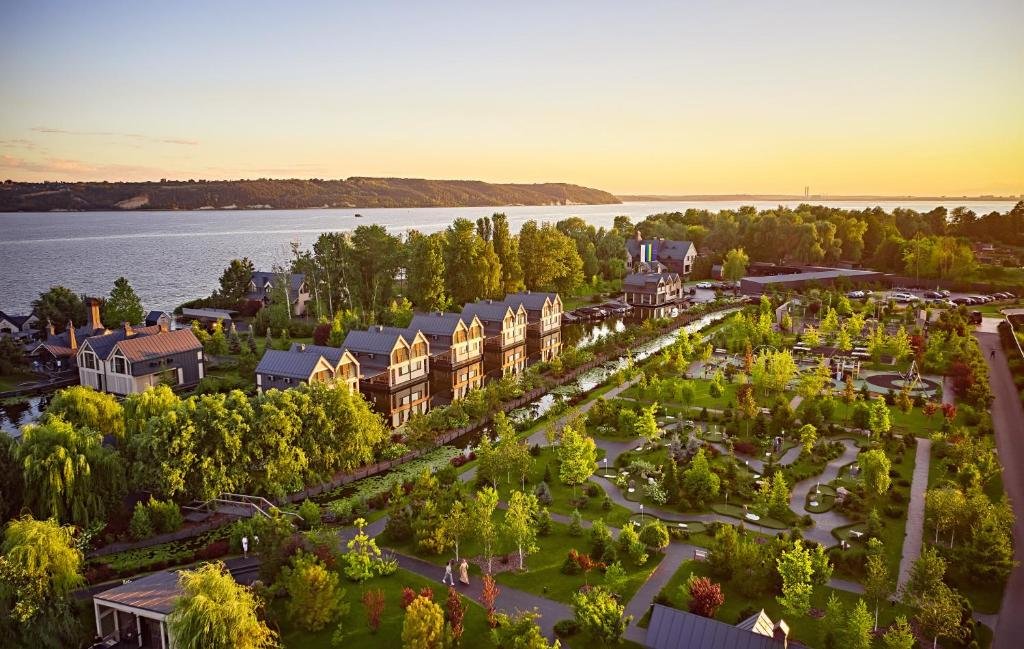 Заміський комплекс