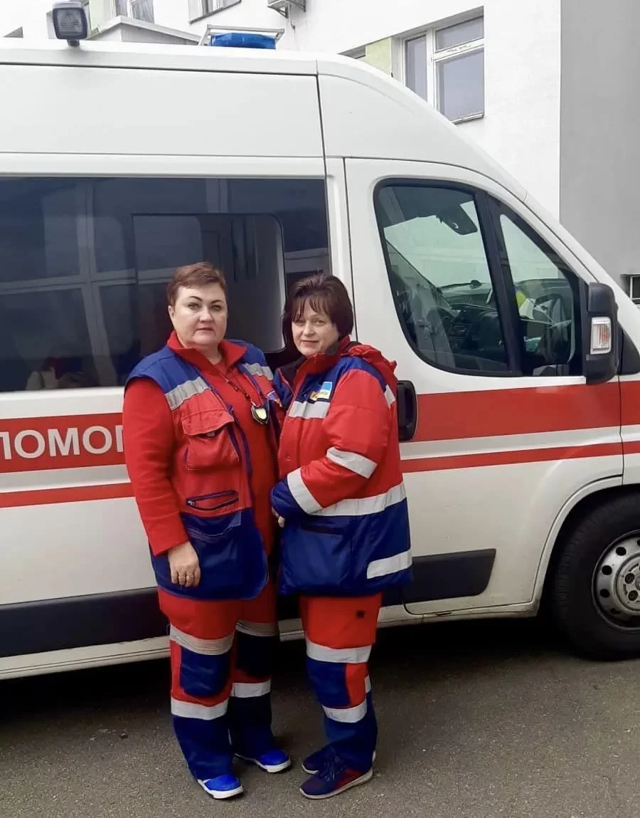 У Києві медики допомогли народити жінці прямо у неї вдома