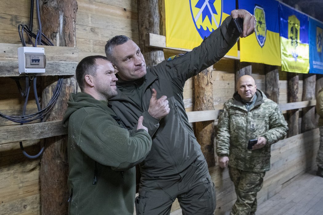 Подарунок для ЗСУ: Віталій Кличко передав від громади столиці майже 700 дронів, - ФОТО, ВІДЕО