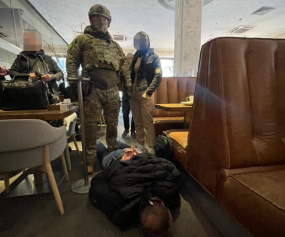 У Києві шахрай пропонував бізнесмену