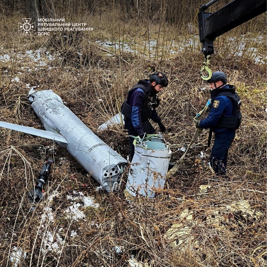 У Києві виявили та вилучили уламки ворожої ракети