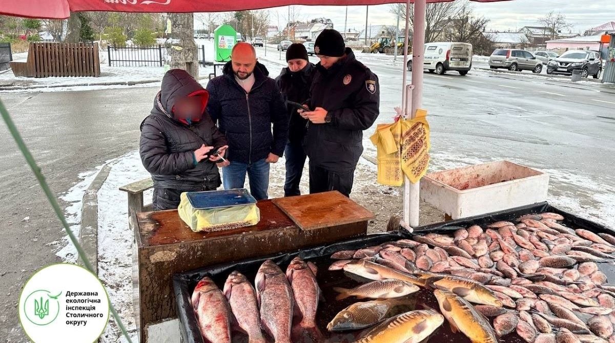 У Києві виявили нелегальний збут у трьох районах столиці