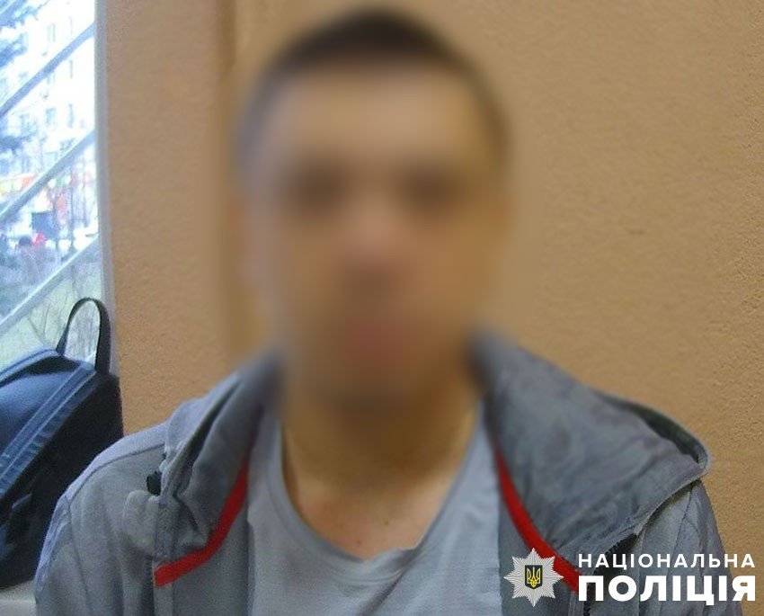 Нападника невдовзі затримали