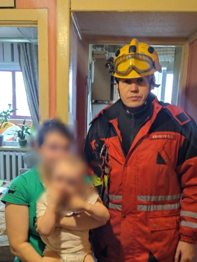 Рятувальники закликали бути дуже уважними у питанні облаштування дверей