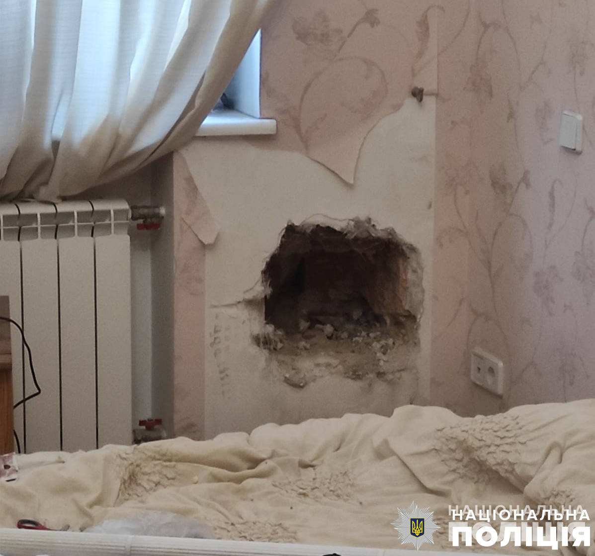 Крадії видавала себе за військових