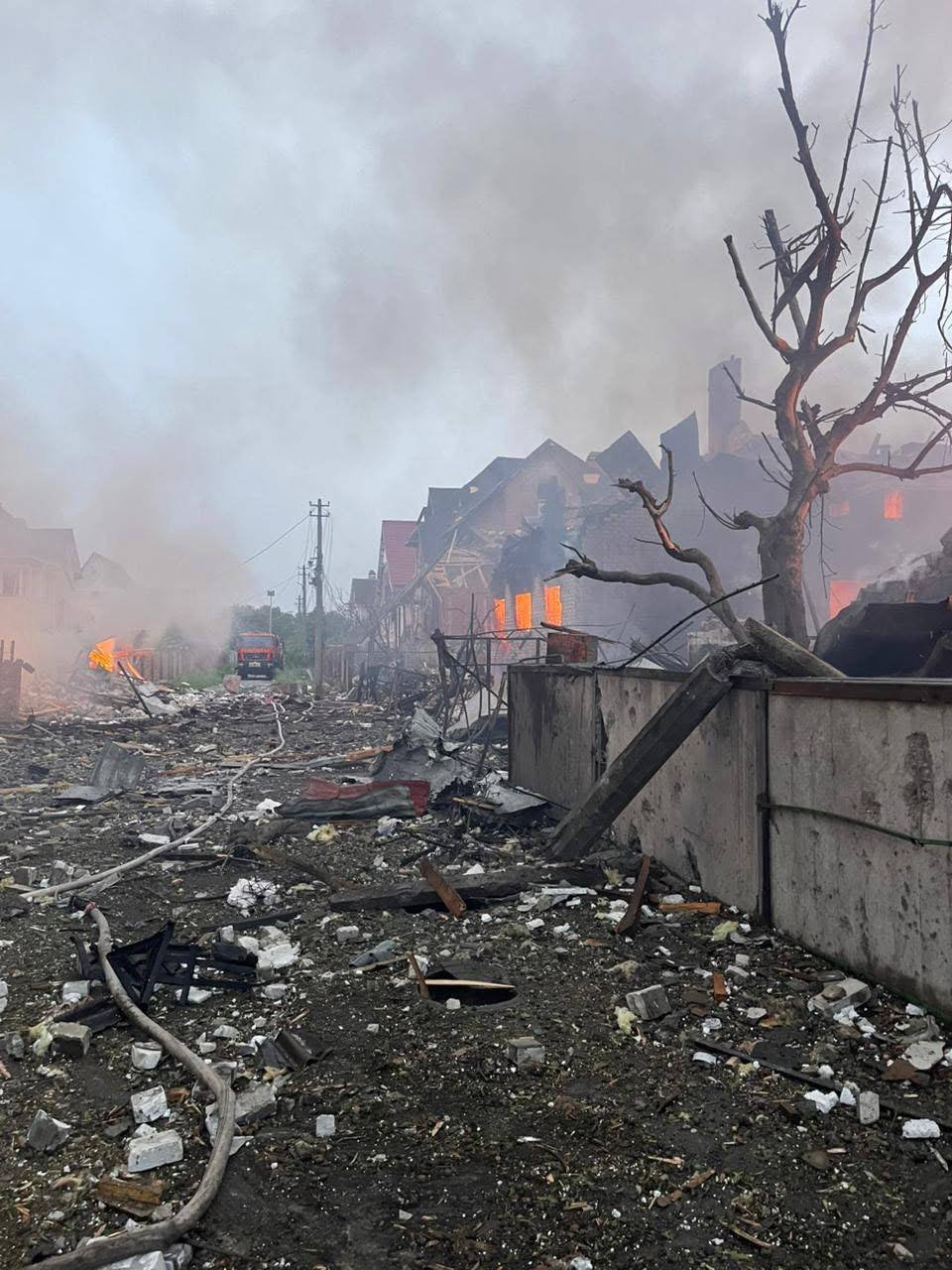 Наслідки атаки зафіксовані у кількох районах