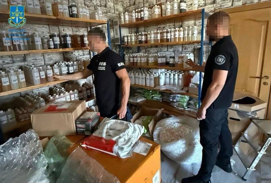 Слідство у справі триває