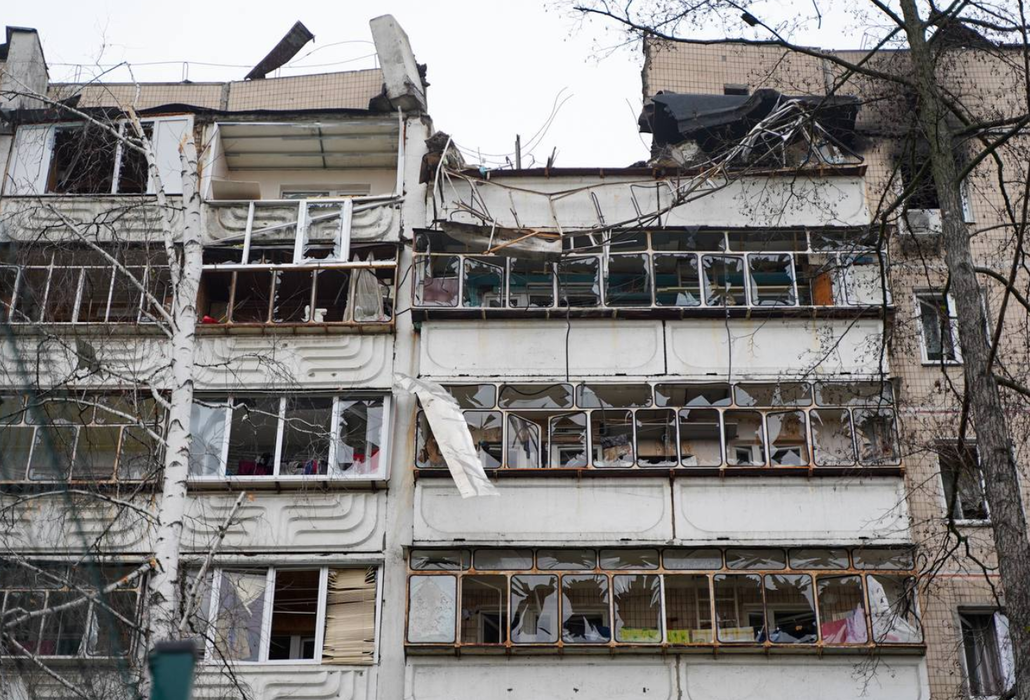 Наслідки ударів дронами у Вишгороді