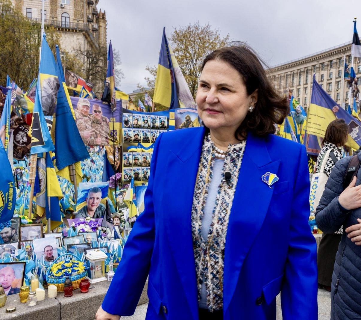 Катаріна Матернова