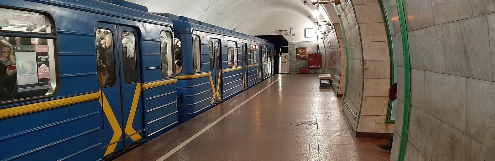 Почтовая площадь, Майдан Незалежності, Площадь Льва Толстого: истор... Почтовая площадь, Майдан Незалежності, Площадь Льва Толстого: история станций Киевского метро, - ФОТО, ВИДЕО. Фото: Pavel Ufimtsev, Олексій Нестеренко