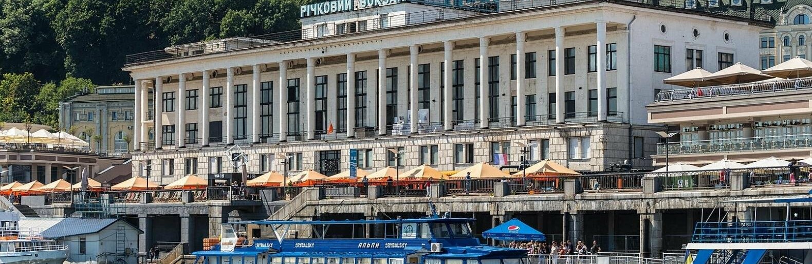 Альтернатива мостам: в Киеве могут вернуть речной пассажирский транспорт